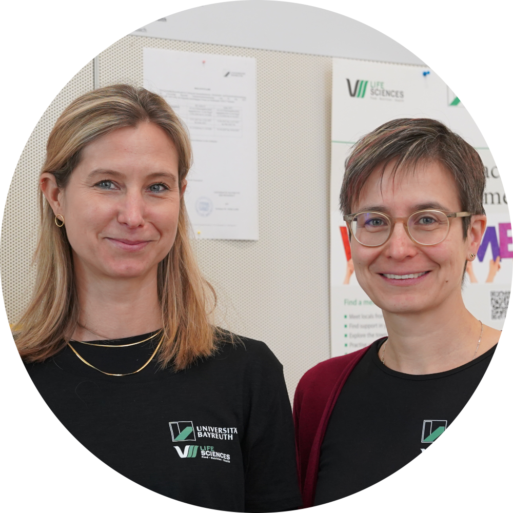 Studiengangsmoderatorinnen Prof. Bartelmeß und Prof. Henkel-Oberländer